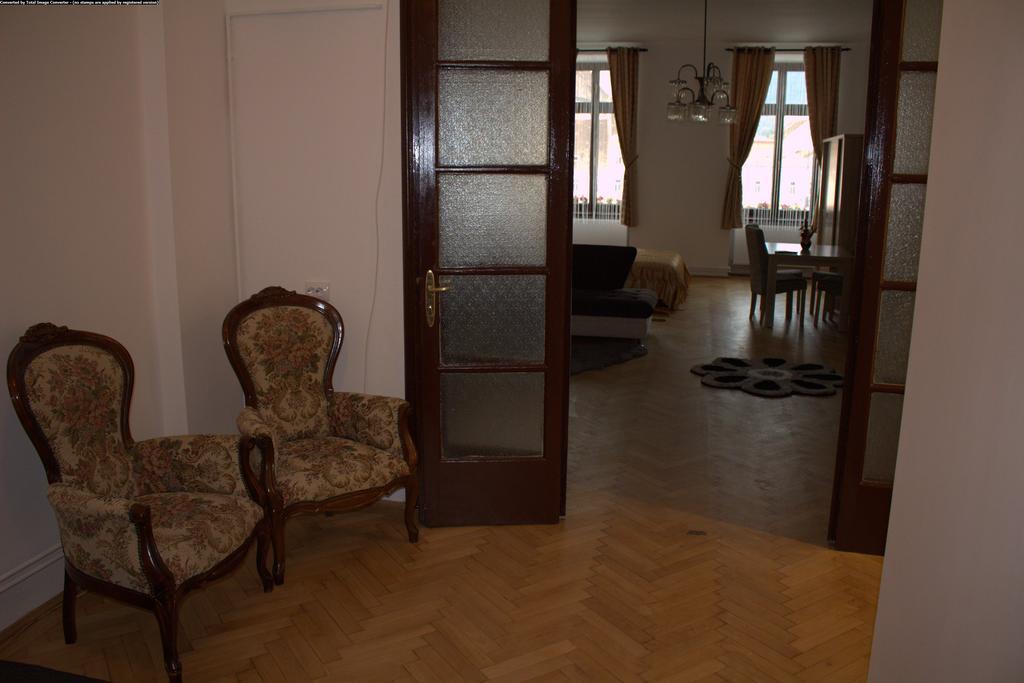 Apartament Piata Sfatului Braşov Exterior foto